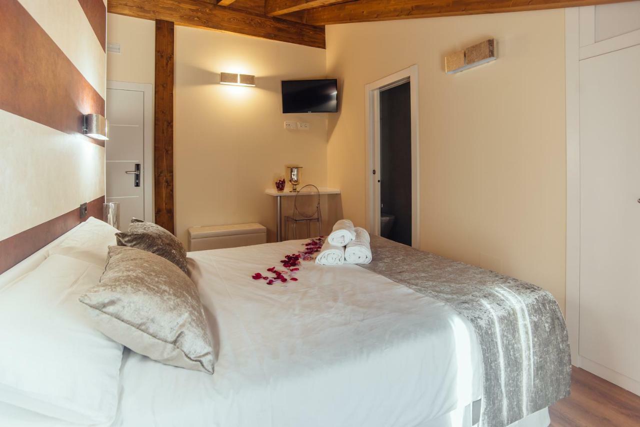 Hotel Rural Pinares De Soria Molinos de Duero Extérieur photo